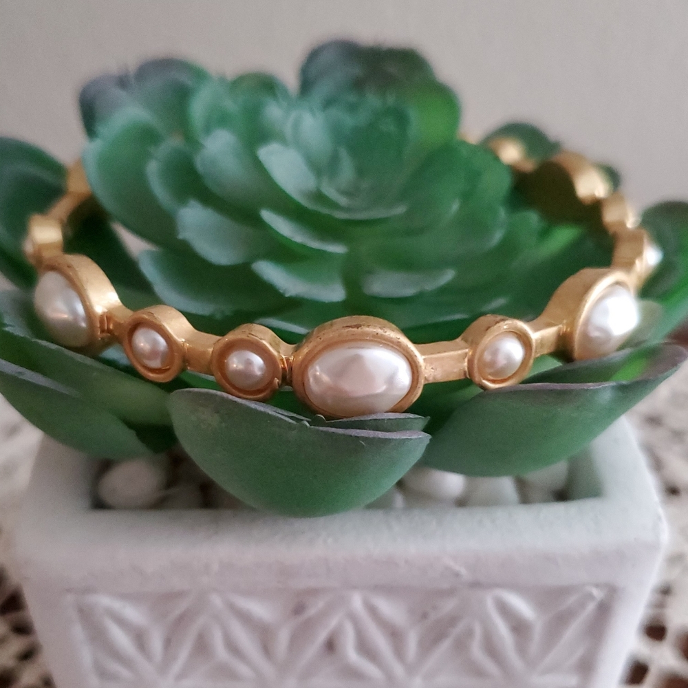 Gold Tone Faux Pearl Bangle Bracelet